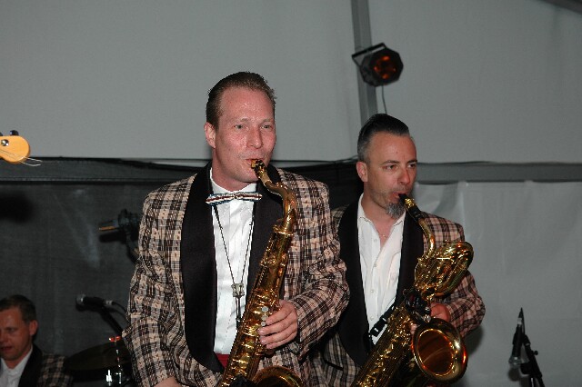 min 2008 05 03 retro rhythm 583